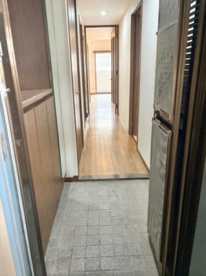 ���� �V���[�Y�{�b�N�X������܂��B���ʐ^�͉��H���Ă��܂��B