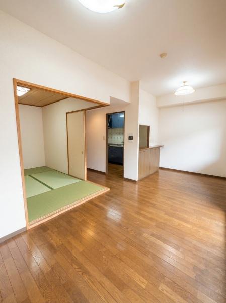 ���r���O ���r���O�͌����悭����ƂĂ����邭�Ȃ��Ă���܂��􁦎ʐ^�͉��H���Ă��܂��B