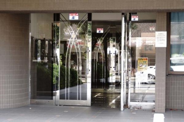 �G���g�����X �I�[�g���b�N�ݔ�������Z�L�����e�B�[�ʂł����S���ĕ�点��Z�܂���