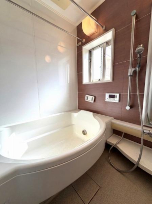 ���� ����̔��������o�X���[���I