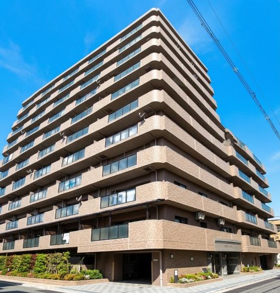 ���n�O�ώʐ^ �l�����̏Z�V�]�����w����k��7���Ƃ������n�̃}���V�����I�ߕӂɂ͑��X�[�p�[�̃V���b�s���O�Z���^�[�E�e��̈��H�X�Ȃǂ������Ă��܂��B