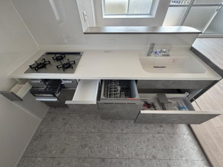 �L�b�`�� �������D���Ɋ������L�X�V�X�e���L�b�`���􂤂ꂵ�����H���t���I
�����t�H�[�����̈׊�����C���[�W�ʐ^�ɂȂ�܂��B