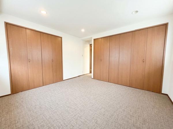 �m�� �N���[�[�b�g�t�̗m���@���ʐ^�͉��H�������Ă��܂��B