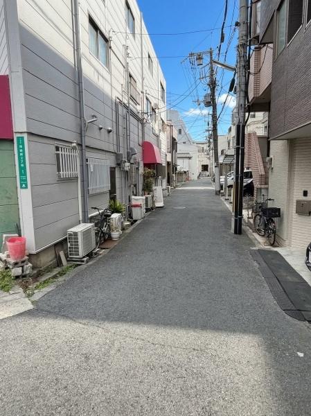 �O�ʓ��H�܂ތ��n�ʐ^ -