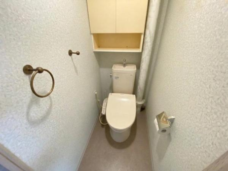 �g�C�� ���ʐ^�͉Ƌ�������H���Ă���܂��B