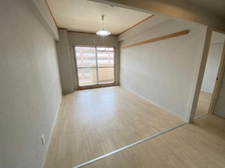 �m�� ���ʐ^�͉Ƌ�������H���Ă���܂��B