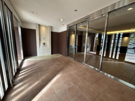 �G���g�����X �Ǘ��l������΂Ȃ̂łƂĂ��Y��ł���