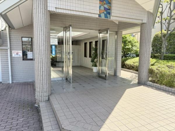 �G���g�����X �Ǘ��l������΂ł��B����������G���g�����X�ł���