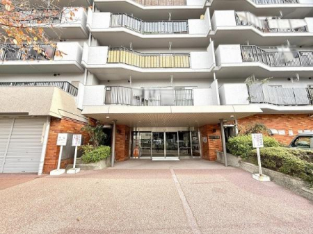 �G���g�����X -