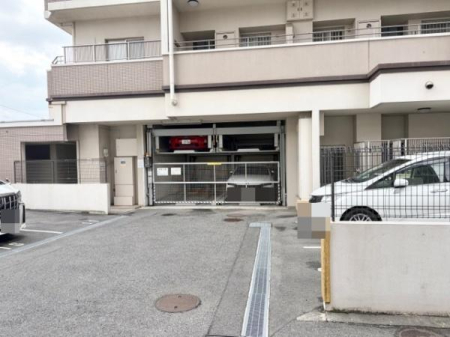  �~�n���ɒ��ԏ�