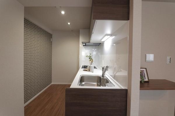 �L�b�`�� -
