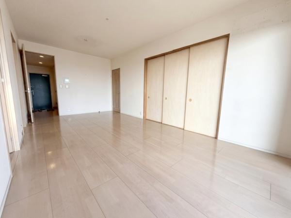 �a�� -