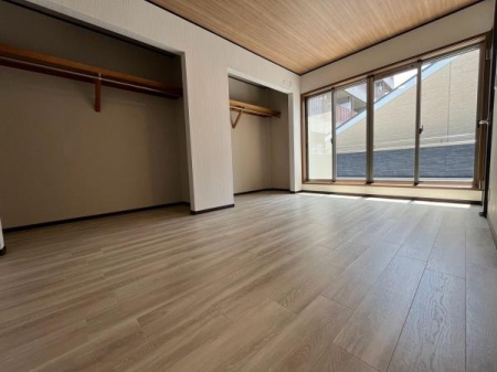 �m�� -