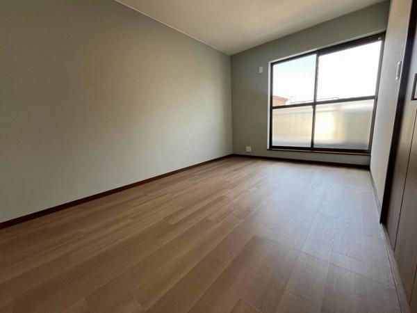 �m�� -