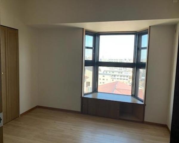 �m�� -