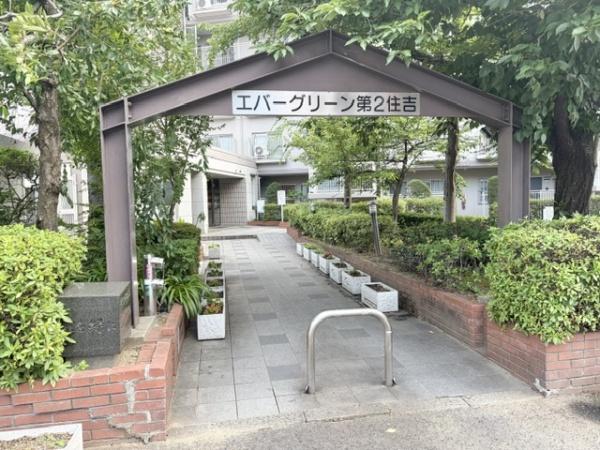 �G���g�����X �ΖL���ȃA�v���[�`�ł��B