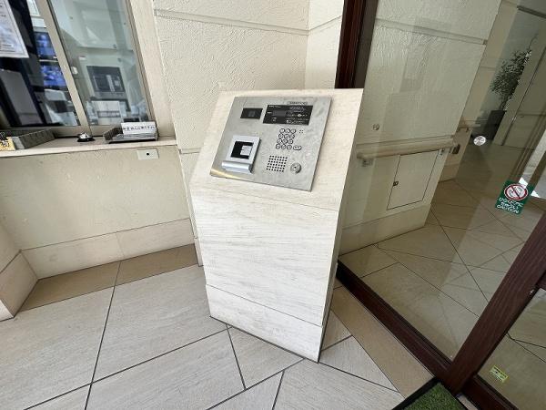 �G���g�����X �I�[�g���b�N�t���ɂ��Z�L�����e�B�����S�ł��ˁ�